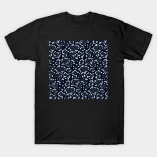 Traditional Japanese Vintage Hydrangea Geometric Floral Pattern in Indigo Navy T-Shirt